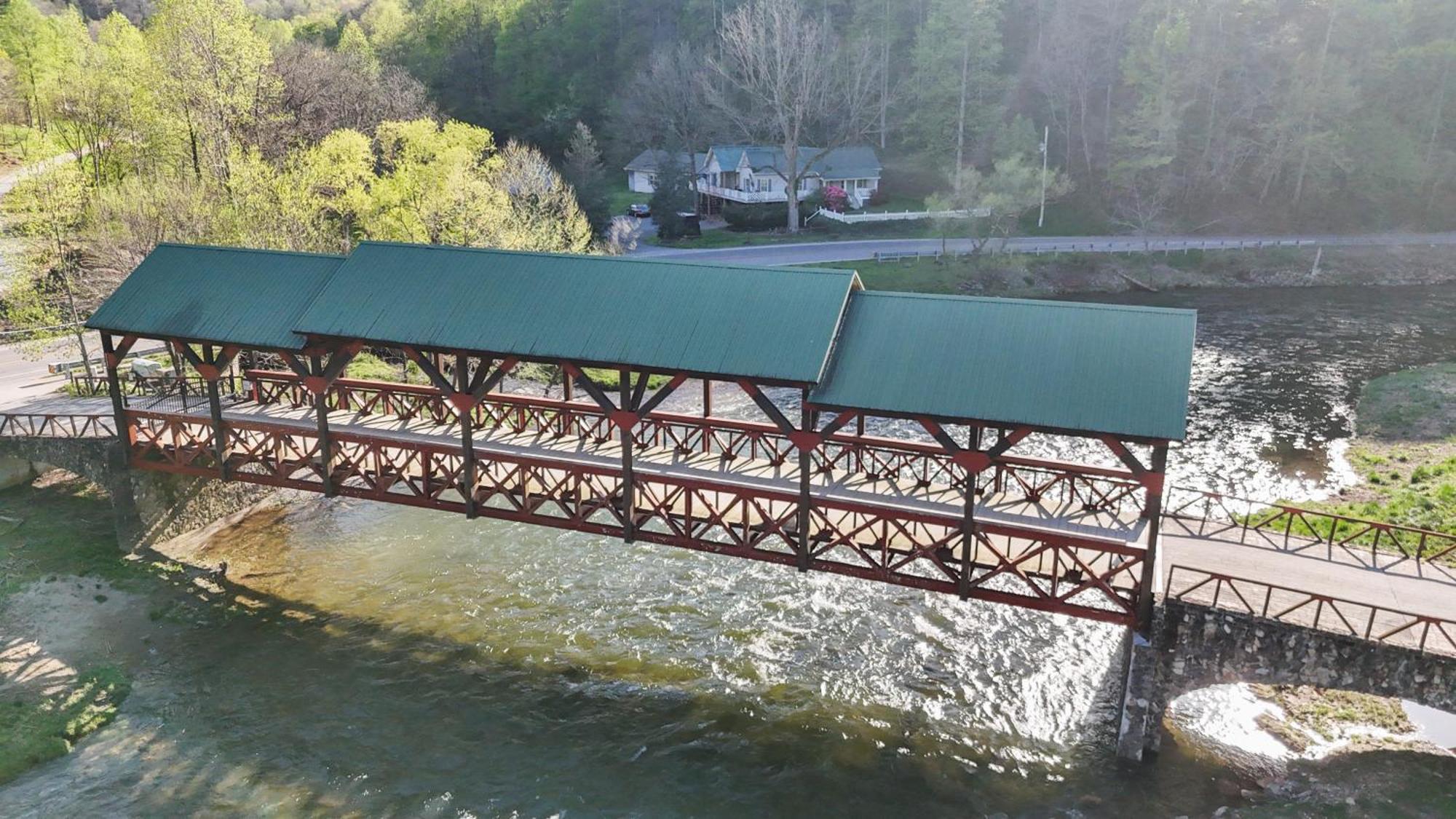 The Tellico Plains Inn And Event Venue Exterior foto